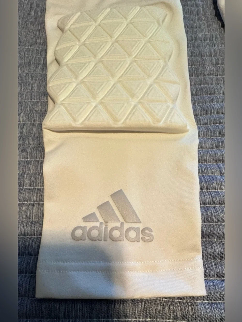 adidas Basketball Padded Knee sleeve, White, Medium